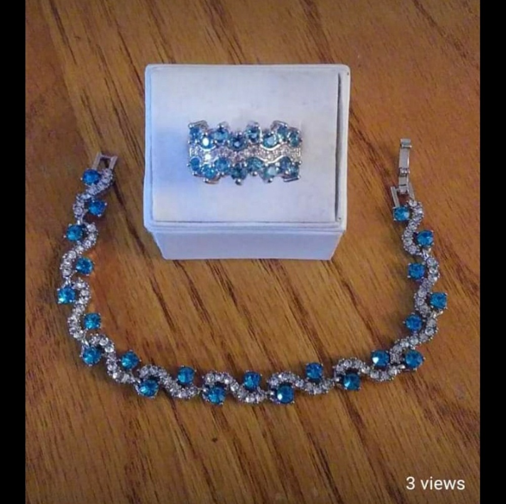New blue topaz set